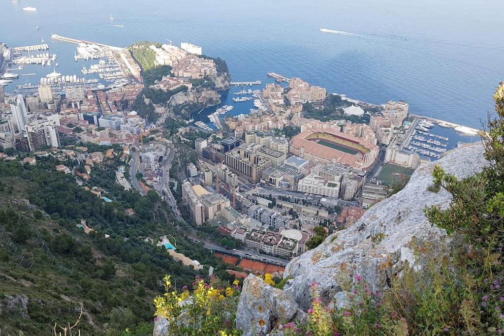 Appartement Charmant Et Calme Aux Portes De Monaco Cap-d'Ail Luaran gambar
